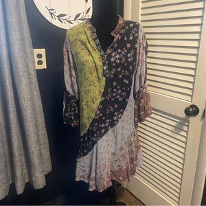 Young Threads Floral Patchwork Boho Dress Size XL (Fits like a Large)